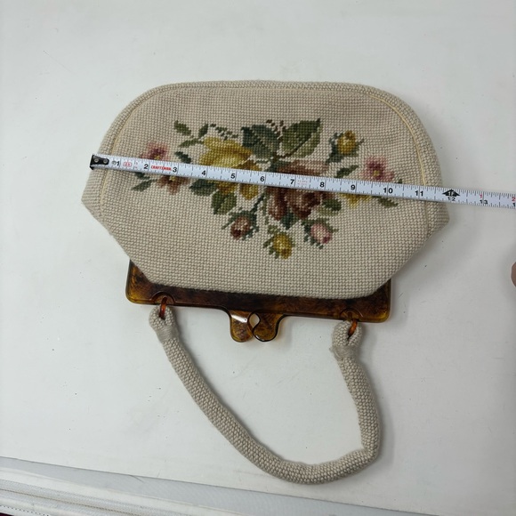 Vintage Maud Hundley Tapestry Needlepoint Purse Bag Floral - Picture 12 of 16